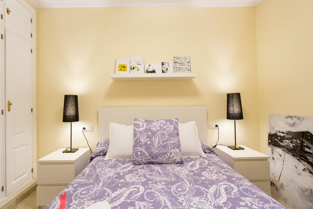 Mint Urban Suites Contemporary Séville